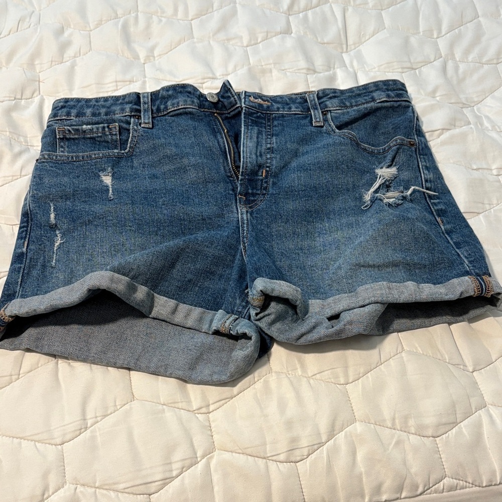 Old Navy Women’s Denim Blue Shorts